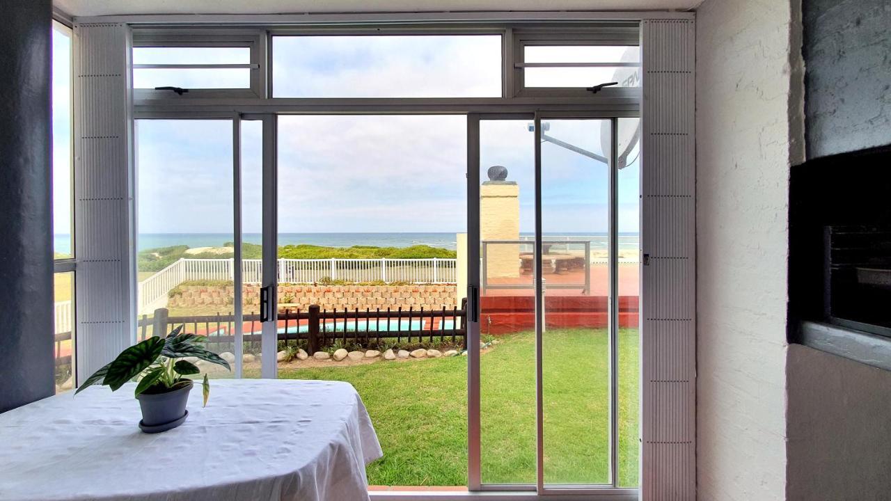 Family Beach Escape: Fully-Equipped 6 Sleeper Apartment Jeffreys Bay Dış mekan fotoğraf