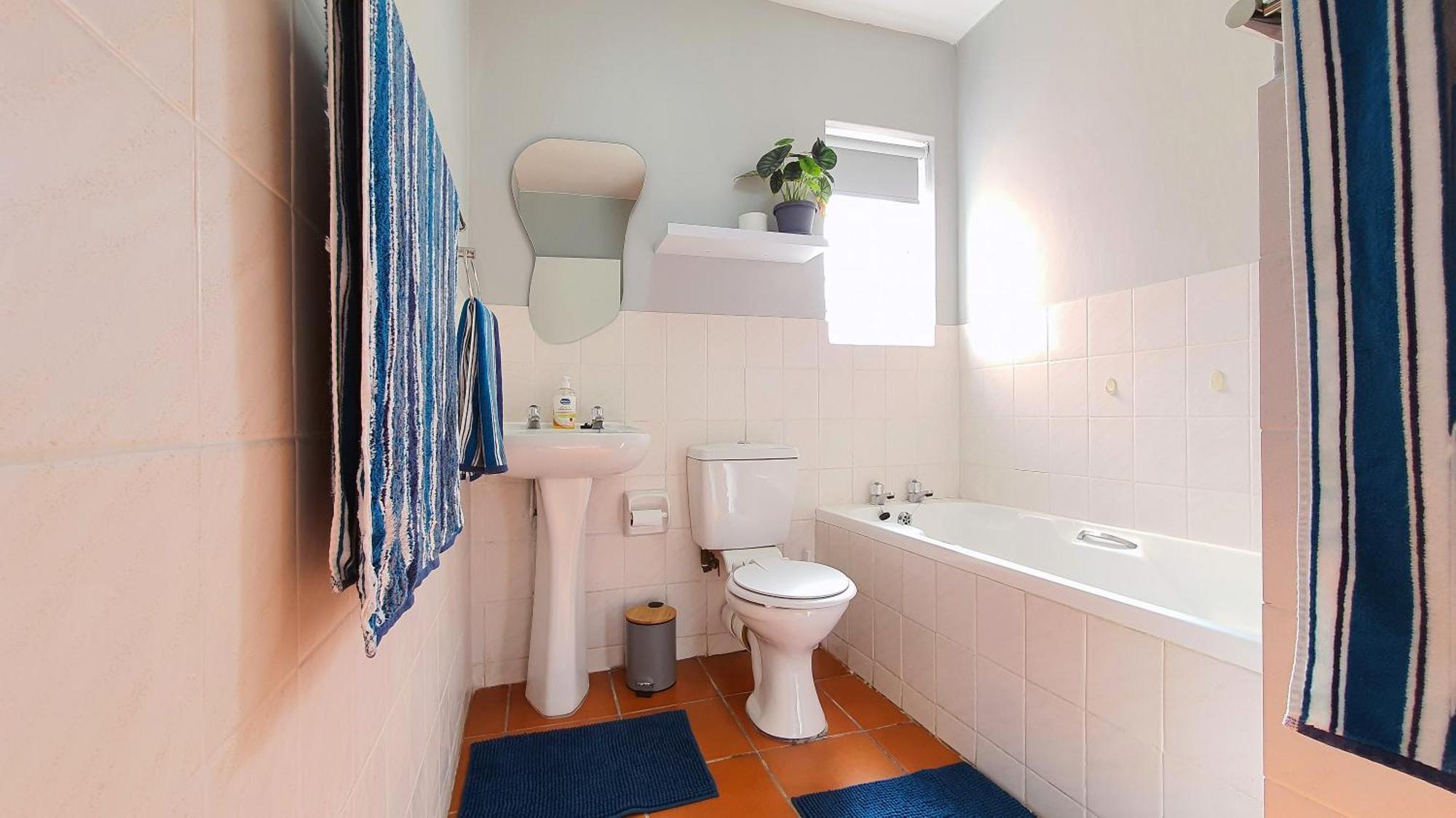 Family Beach Escape: Fully-Equipped 6 Sleeper Apartment Jeffreys Bay Dış mekan fotoğraf